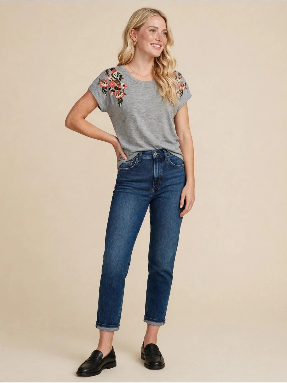 ee:some Embroidered Grey Short Sleeve Top Size Small